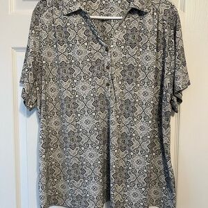 Patterned Short Sleeve Button-Up Shirt